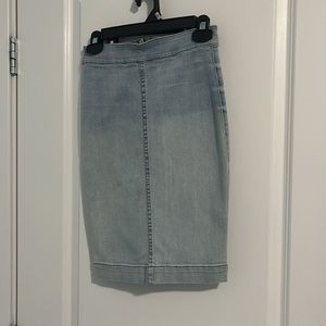 Brand new jeans pencil skirt size 2